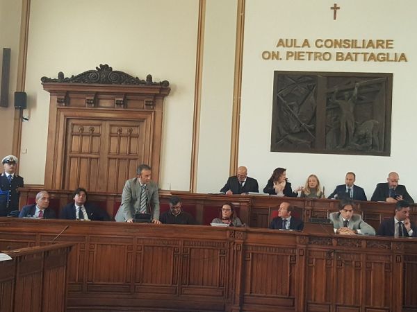 Comune di Reggio Calabria, concluso il Consiglio comunale