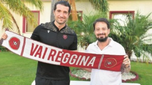 CROTONE - REGGINA 1-1, LA TESTA DI GALABINOV NON BASTA