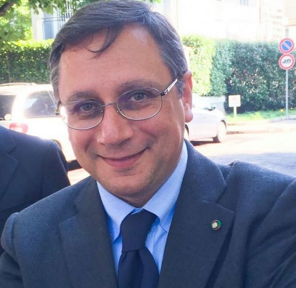 Garante per l'infanzia, commerciante di Reggio arrestato per pedopornografia