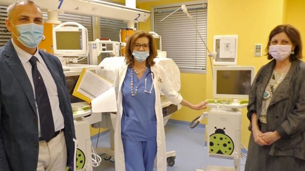 Grande Ospedale Metropolitano, donati due Ventilatori alla Neonatologia
