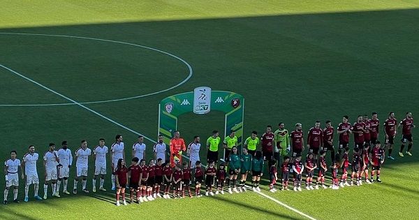 REGGINA - CAGLIARI 0-4, i sardi calano il poker