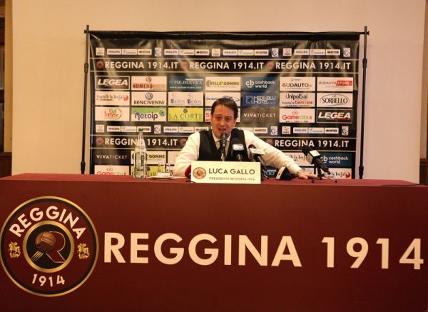 Reggina 1914, intervento d'urgenza per Gallo