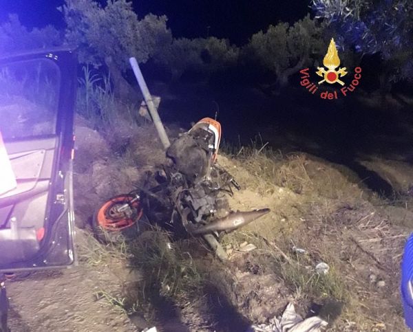 Vigili del Fuoco Sellia Marina, tragico incidente stradale