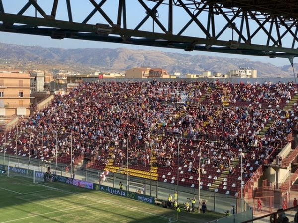 Reggina - Parma: martedì al via la prevendita