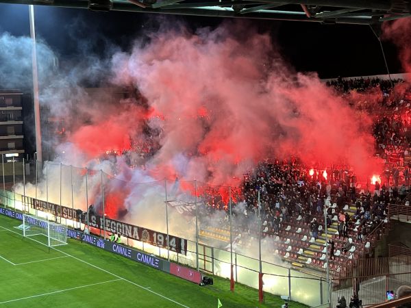 Reggina: la società smentisce la notizia sulla possibile cessione