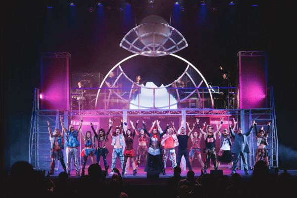 Si va verso il tutto esaurito per il Musical We Will Rock You