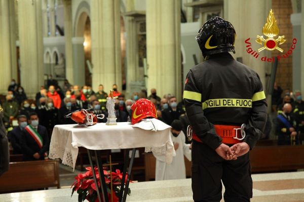 Vigili del Fuoco Reggio Calabria, celebrata Santa Barbara