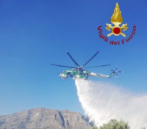 Vigili del Fuoco Reggio Calabria, incendi a Roccella e Motta S. Giovanni