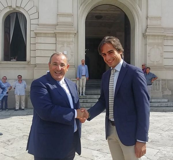 Comune di Reggio Calabria, il sindaco saluta il Prefetto